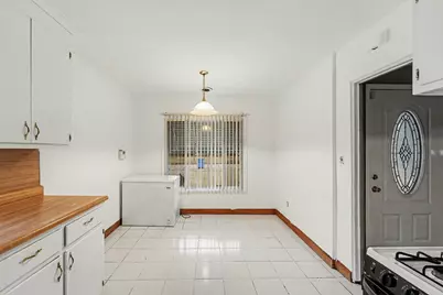 6822 N Lafayette Street, Dearborn Heights, MI 48127 - Photo 10