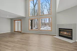 4641 Cottonwood Dr, Ann Arbor, MI 48108 - Photo 8