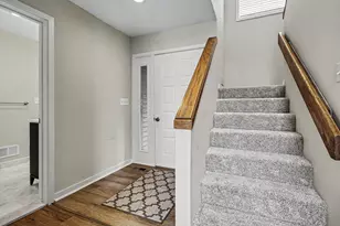 4641 Cottonwood Dr, Ann Arbor, MI 48108 - Photo 6