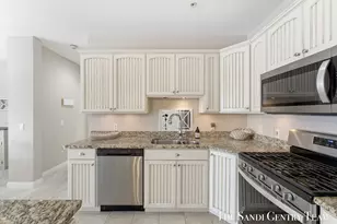 917 W Savidge St, Spring Lake, MI 49456 - Photo 12