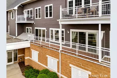 917 W Savidge Street #1, Spring Lake, MI 49456 - Photo 38