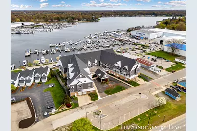 917 W Savidge Street #1, Spring Lake, MI 49456 - Photo 42