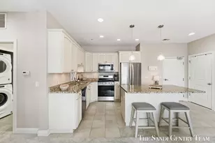 917 W Savidge St, Spring Lake, MI 49456 - Photo 10