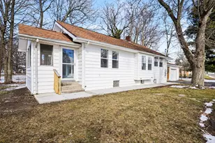 201 Ilene St, Sturgis, MI 49091 - Photo 4