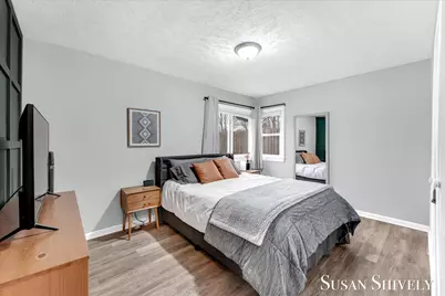 1330 Woodland Avenue NW, Grand Rapids, MI 49504 - Photo 18