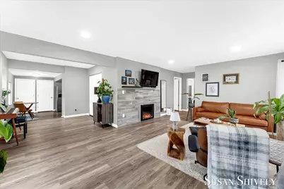 1330 Woodland Avenue NW, Grand Rapids, MI 49504 - Photo 10