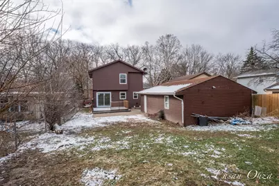 1073 Sweet Street NE, Grand Rapids, MI 49505 - Photo 10