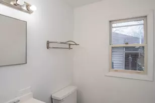 1073 Sweet St NE, Grand Rapids, MI 49505 - Photo 22