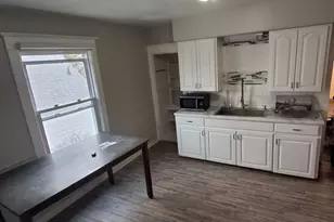 531 Eastern Ave NE, Grand Rapids, MI 49503 - Photo 4