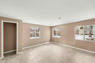 216 Aveline St, Ypsilanti, MI 48197 - Photo 6