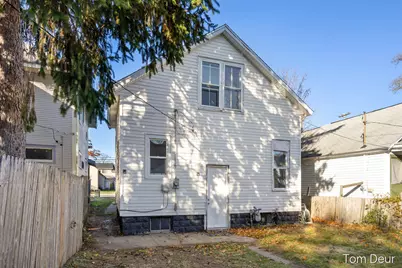 1138 Sanford Street, Muskegon, MI 49441 - Photo 28
