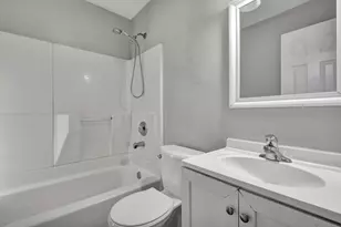 4927 Starr Ave, Lansing, MI 48910 - Photo 14