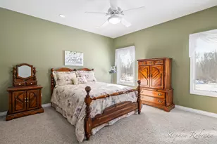 4201 Del Mar Village Dr SW, Grandville, MI 49418 - Photo 18