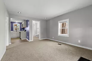 911 Porter St, Kalamazoo, MI 49007 - Photo 6