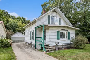 520 E Thorn St, Hastings, MI 49058 - Photo 4