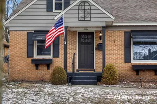 1161 Dorroll St NE, Grand Rapids, MI 49505 - Photo 2