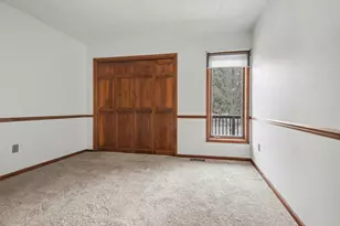 2744 Stonebluff Dr SW, Wyoming, MI 49519 - Photo 10