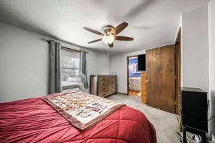 4154 Sand Creek Dr NW, Grand Rapids, MI 49544 - Photo 16