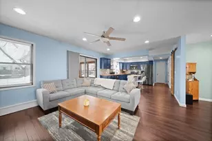 4154 Sand Creek Dr NW, Grand Rapids, MI 49544 - Photo 6