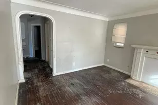 9205 McKinney St, Detroit, MI 48224 - Photo 8