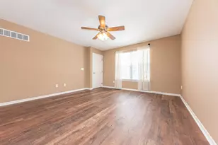 2655 Signature Cir, Pinckney, MI 48169 - Photo 24