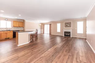 2655 Signature Cir, Pinckney, MI 48169 - Photo 14