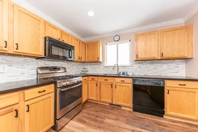 2655 Signature Circle, Pinckney, MI 48169 - Photo 18