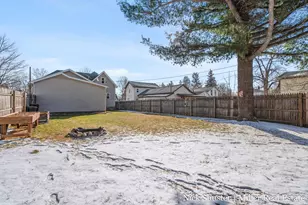 211 N Queen St, Nashville, MI 49073 - Photo 30