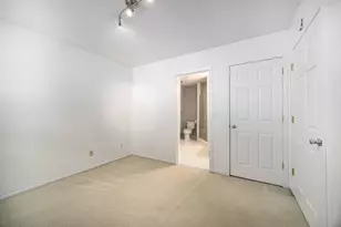 108 Ponds View Dr, Ann Arbor, MI 48103 - Photo 24