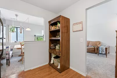 33667 Pondview Circle #151, Livonia, MI 48152 - Photo 12