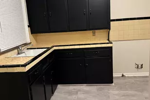 14079 Edmore Dr, Detroit, MI 48205 - Photo 10