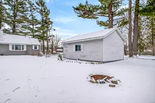 936 S Division St, Whitehall, MI 49461 - Photo 48