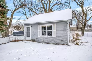 936 S Division St, Whitehall, MI 49461 - Photo 50