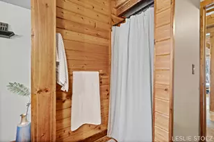 8835 Vergennes St SE, Ada, MI 49301 - Photo 20