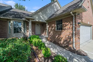 512 Brooks Hollow Ct, Dundee, MI 48131 - Photo 2