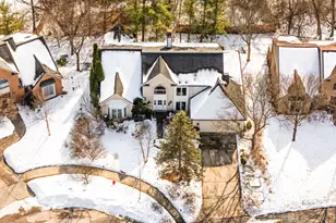 2009 Tibbitts Ct, Ann Arbor, MI 48105 - Photo 2