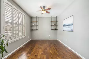 5222 Sandlewood Dr, Commerce Township, MI 48382 - Photo 10