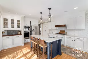 958 Pinecrest Ave SE, East Grand Rapids, MI 49506 - Photo 20