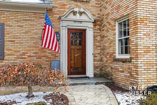 958 Pinecrest Ave SE, East Grand Rapids, MI 49506 - Photo 4