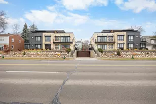 450-462 W Stadium Blvd, Ann Arbor, MI 48103 - Photo 2