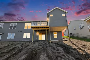 5553 Canal Ave SW, Wyoming, MI 49418 - Photo 36