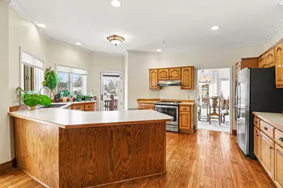 11952 Lorenz Way, Plymouth, MI 48170 - Photo 10