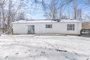 519 Crest Ln, Jonesville, MI 49250 - Photo 22
