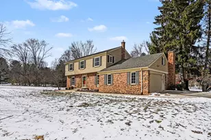 2929 Laurentide Dr, Ann Arbor, MI 48103 - Photo 4