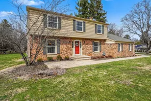 2929 Laurentide Dr, Ann Arbor, MI 48103 - Photo 2