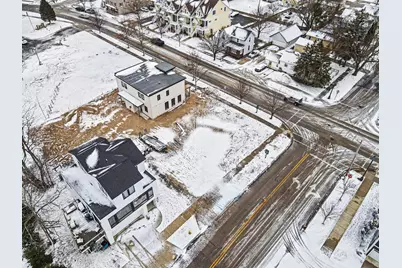 301 Jackson Street, Grand Haven, MI 49417 - Photo 8