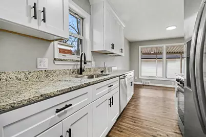 36891 Thinbark Street, Wayne, MI 48184 - Photo 12