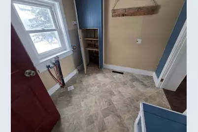 10108 S 37 1/2 Road, Cadillac, MI 49601 - Photo 6