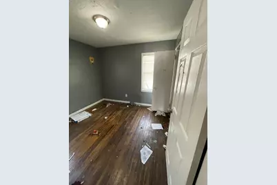 10006 Auburn Street, Detroit, MI 48228 - Photo 6