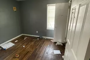 10006 Auburn St, Detroit, MI 48228 - Photo 6